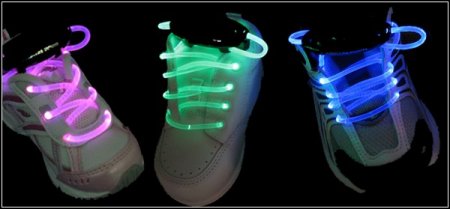 Светящиеся шнурки — яркий способ заработать