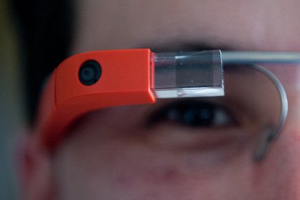 Новая версии Google Glass будет оснащена процессором от Intel