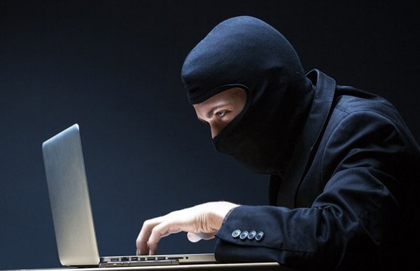 Хакеры похитили у 50 российских банков свыше миллиарда рублей