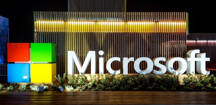 Microsoft выпустила универсальные приложения Office для Windows 10